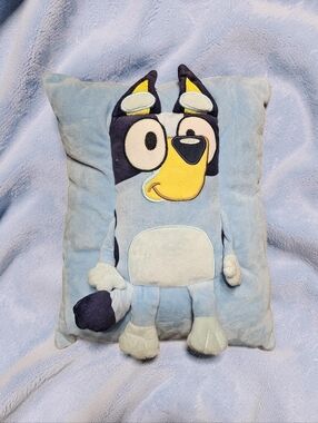 BLUEY Pillow with Character Face. Super Cute! Excellent Condition!